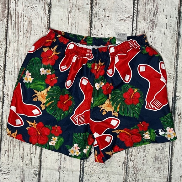 Boston Red Sox Floral MLB Baseball Womens Hawaiian Shorts - Picture 1 of 6